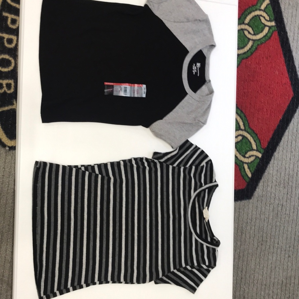 Two ribbed tops. Black and gray.